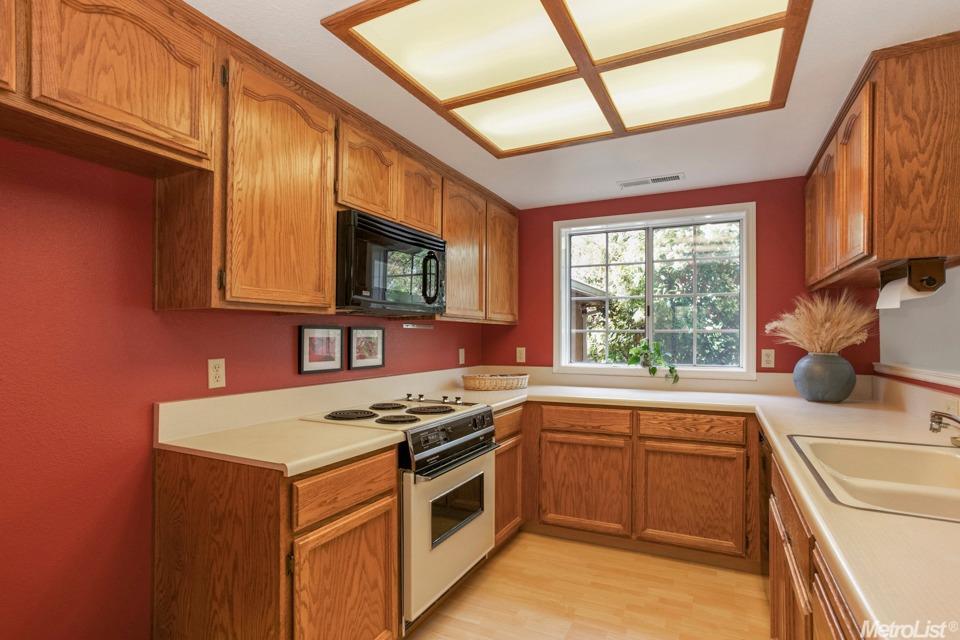 704 David Cir, Placerville, CA 95667 photo 11