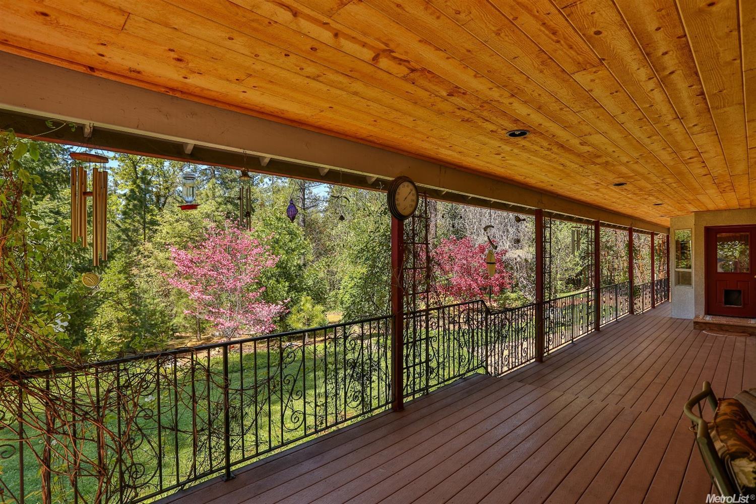 3201 Log Cabin Ct, Placerville, CA 95667 photo 2