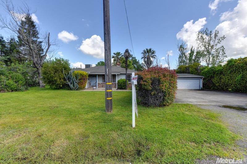 5539 North Ave, Carmichael, CA 95608 photo 2