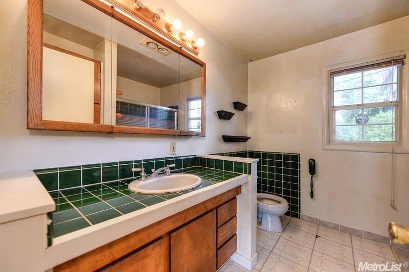 5539 North Ave, Carmichael, CA 95608 photo 7