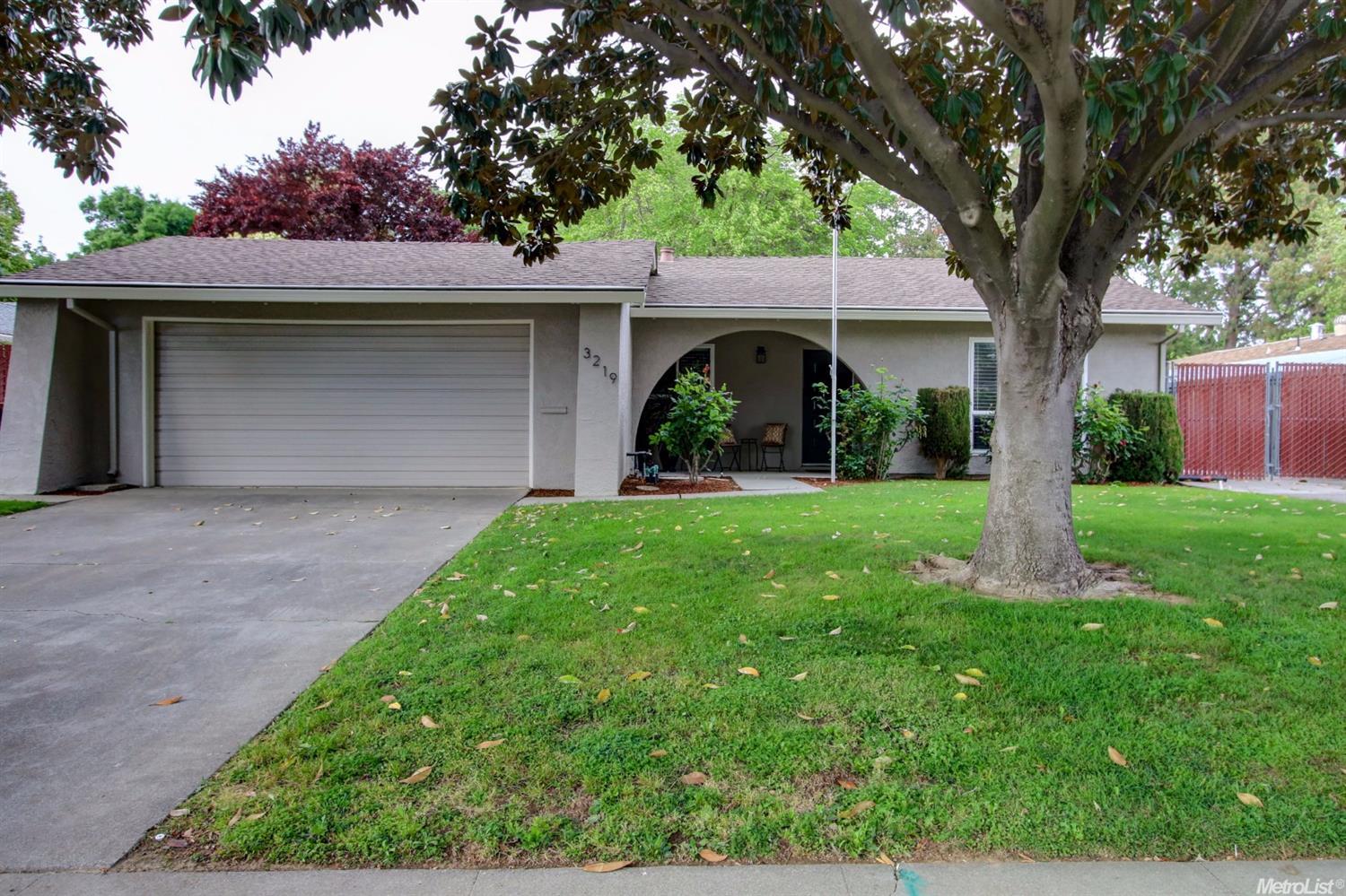 3219 Monte Vista Pl, Davis, CA 95618 photo 1