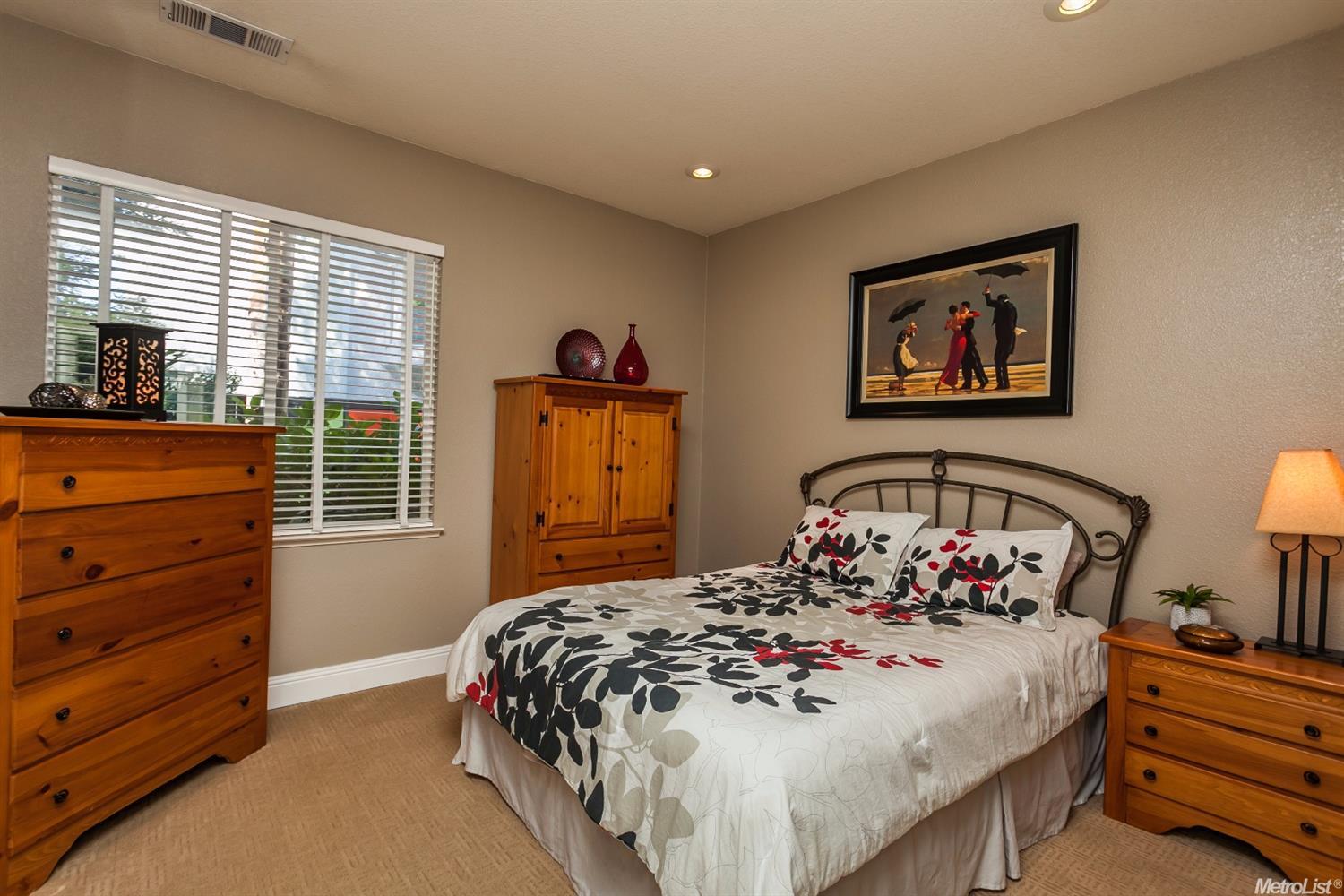 1726 Topiary, Modesto, CA 95357 photo 11