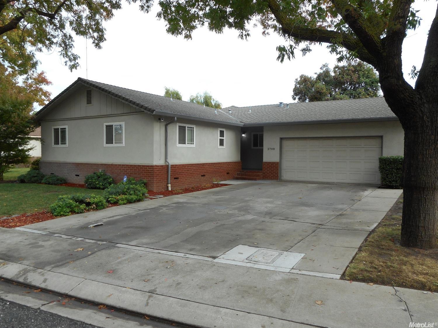 2708 Hemminger Way, Modesto, CA 95350 photo 1