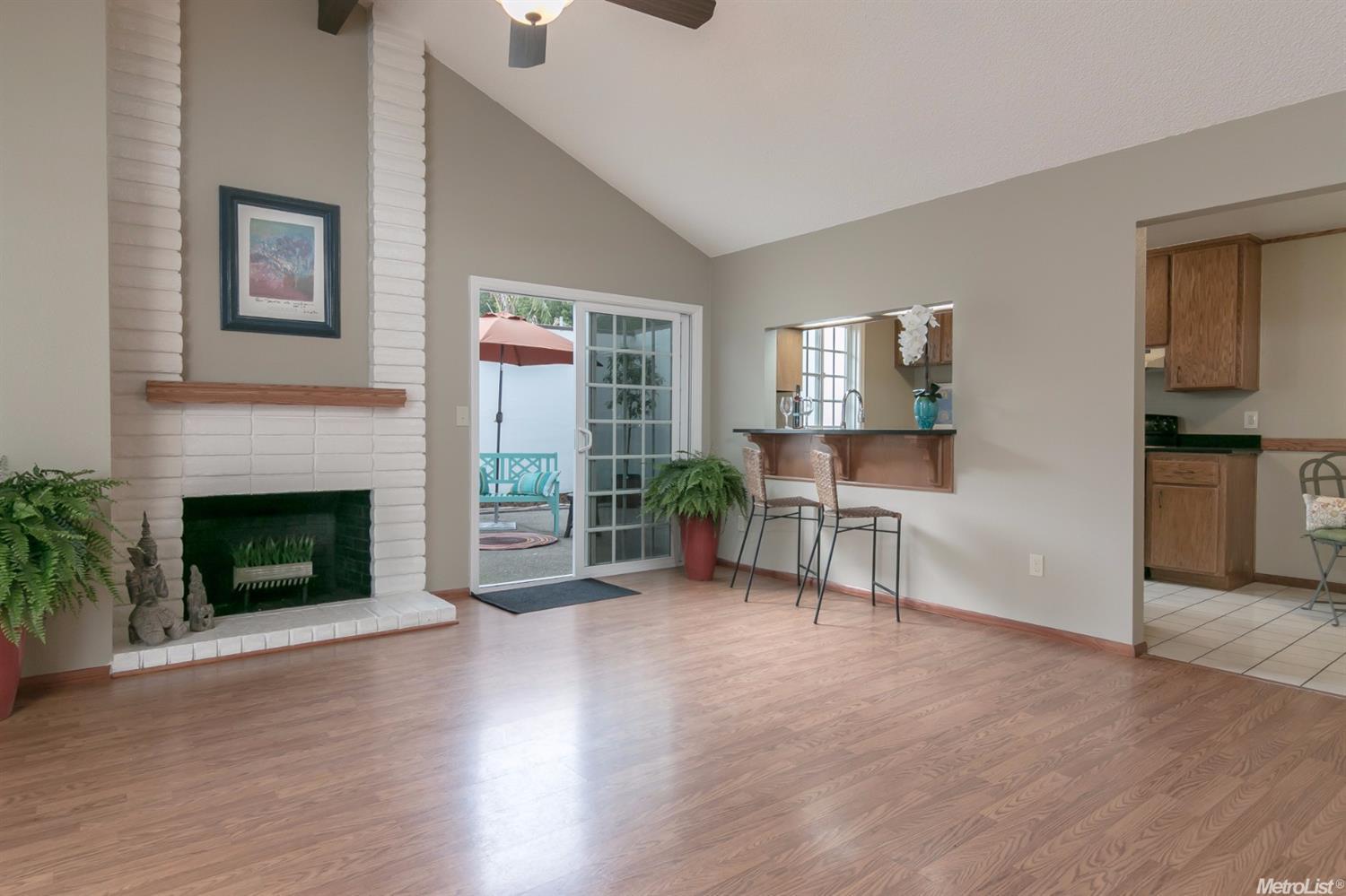 301 Avila Ct, Modesto, CA 95354 photo 4