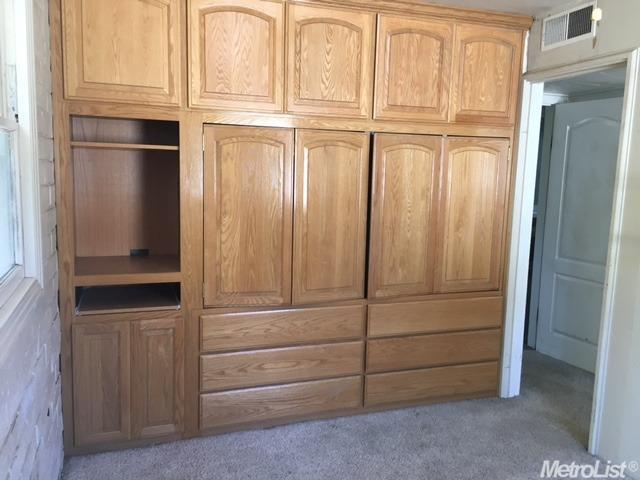 434 E St, Empire, CA 95319 photo 7
