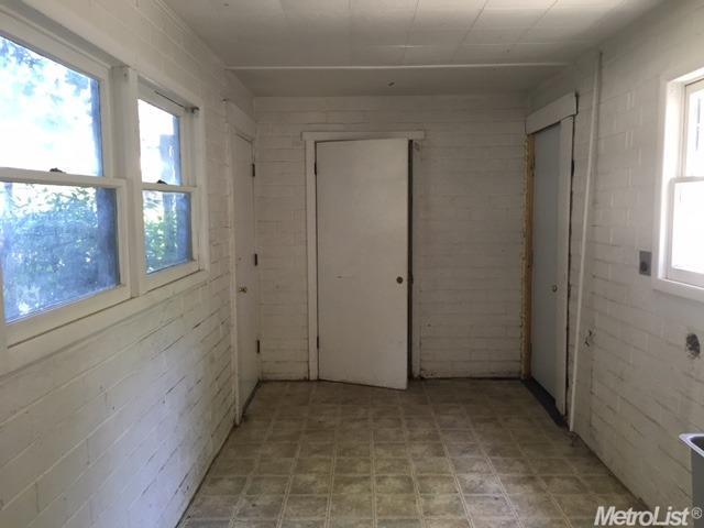 434 E St, Empire, CA 95319 photo 5