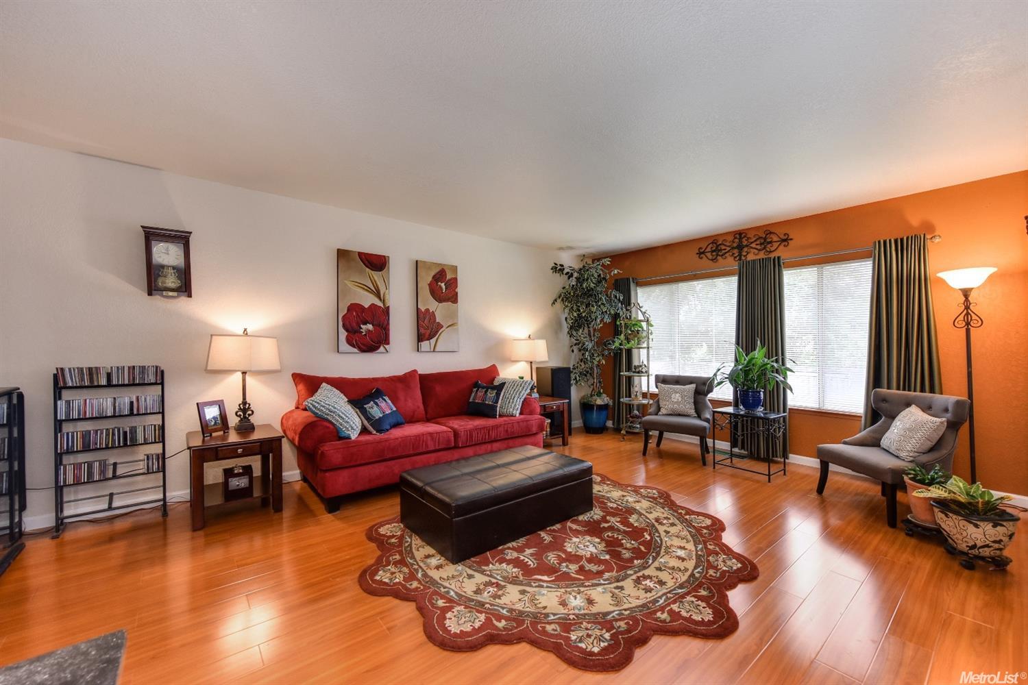 6308 Hillrise Dr, Carmichael, CA 95608 photo 4