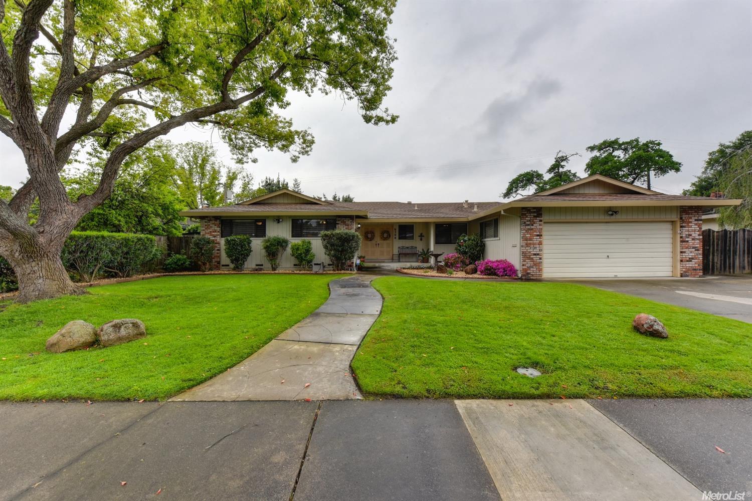 6308 Hillrise Dr, Carmichael, CA 95608 photo 1