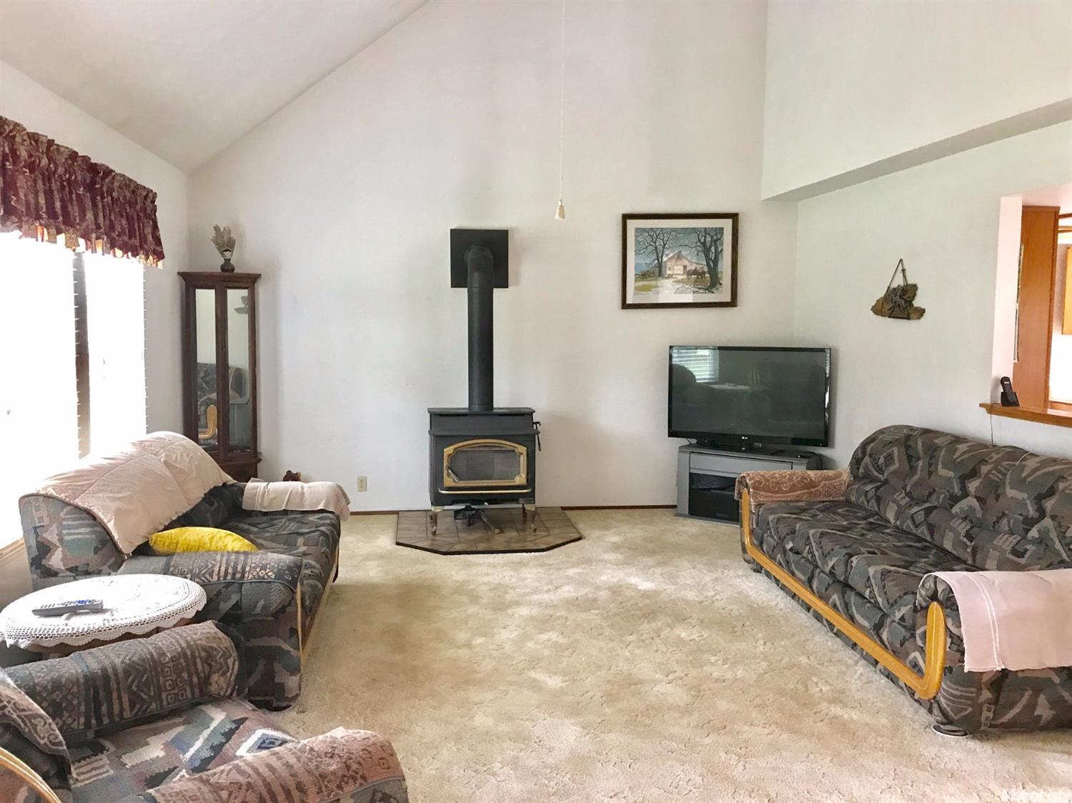 10919 Mann Rd, Wilton, CA 95693 photo 2