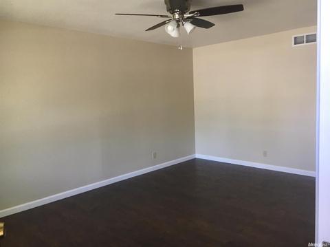 1904 Skylane Way, Modesto, CA 95350 photo 2