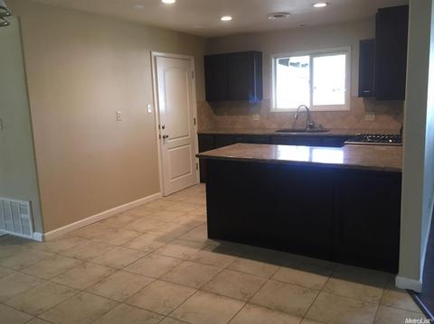 1904 Skylane Way, Modesto, CA 95350 photo 3