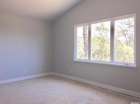 18762 Joseph Dr, Grass Valley, CA 95949 photo 14