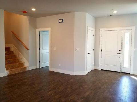 18762 Joseph Dr, Grass Valley, CA 95949 photo 4