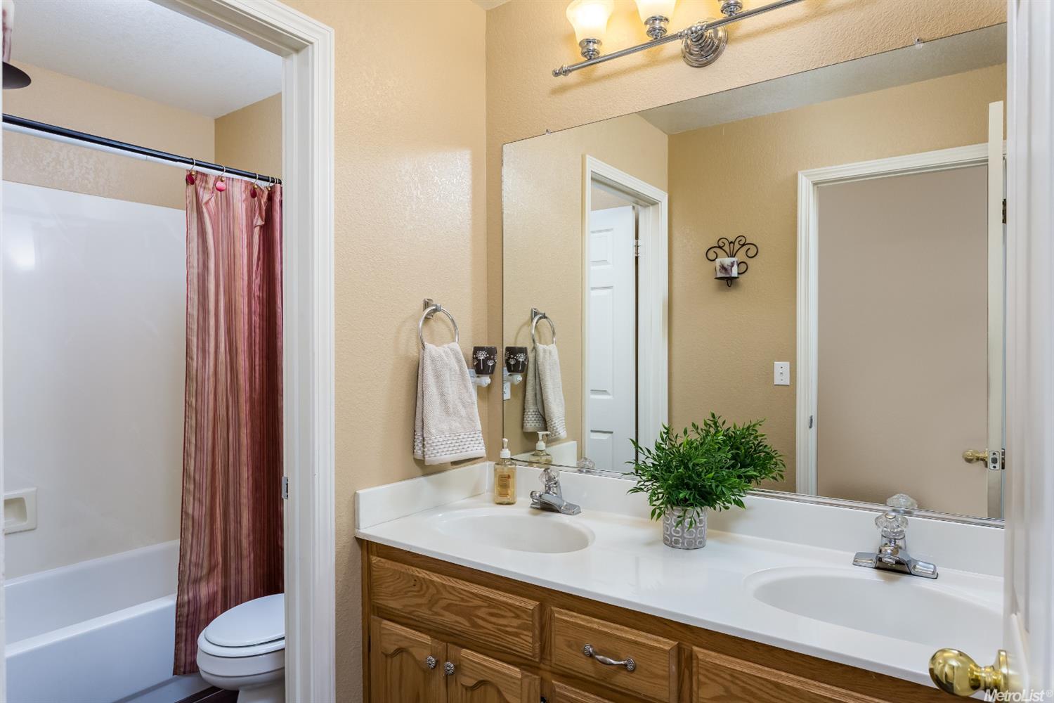 246 Van Dyken Way, Ripon, CA 95366 photo 9