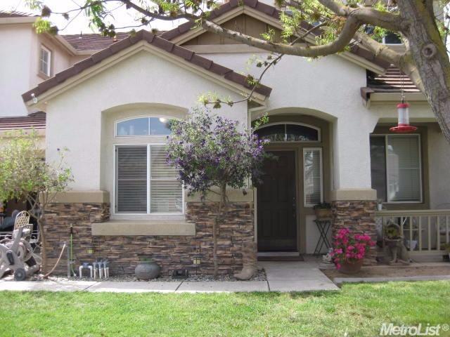 2119 Brennan Ln, Manteca, CA 95337 photo 1