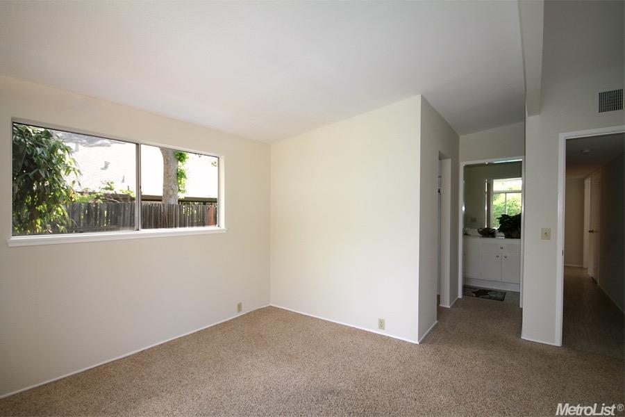 1406 Sycamore Ln, Davis, CA 95616 photo 14