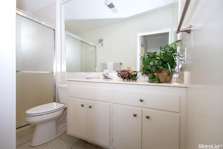 1406 Sycamore Ln, Davis, CA 95616 photo 16