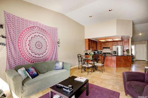 809 La Coruno, Davis, CA 95618 photo 5