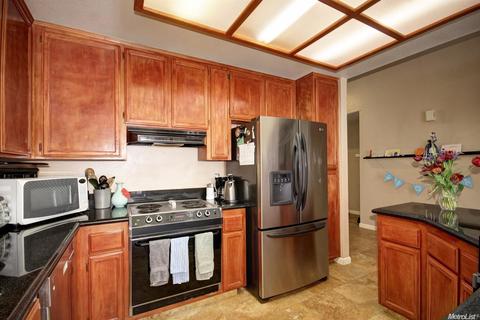 809 La Coruno, Davis, CA 95618 photo 8