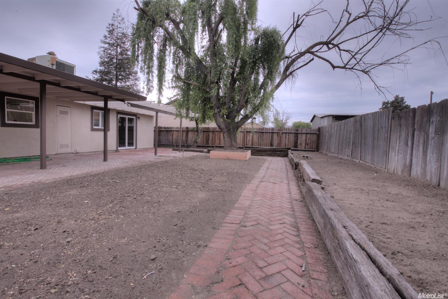 3905 Woodview Dr, Ceres, CA 95307 photo 23