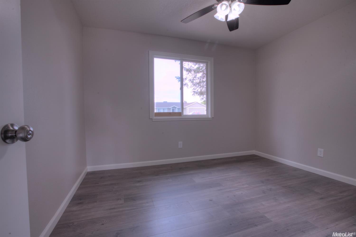 3905 Woodview Dr, Ceres, CA 95307 photo 20