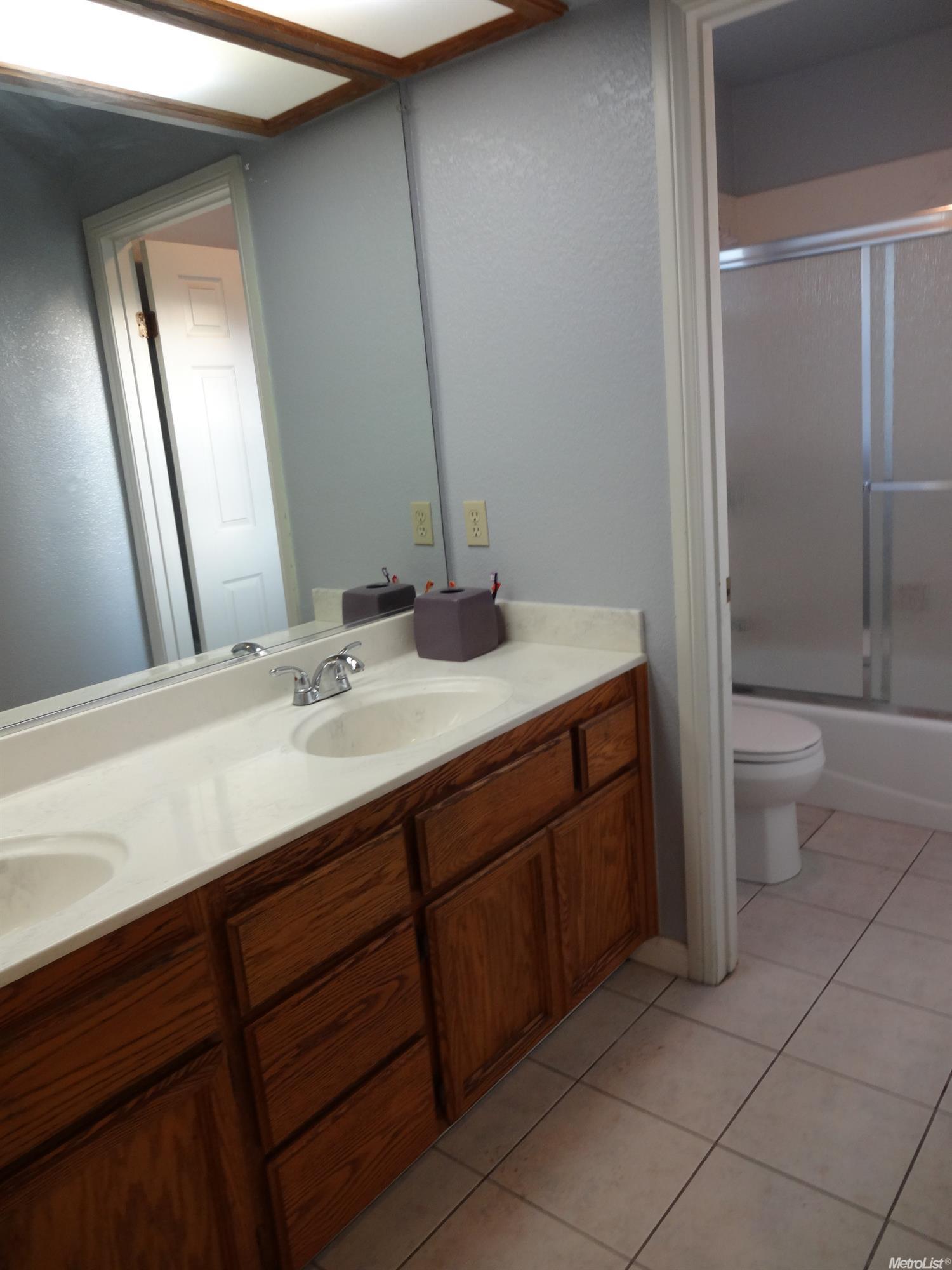 1640 Daniels St, Manteca, CA 95337 photo 17