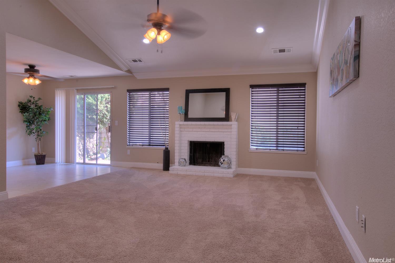 3504 Regency Park Dr, Modesto, CA 95356 photo 4