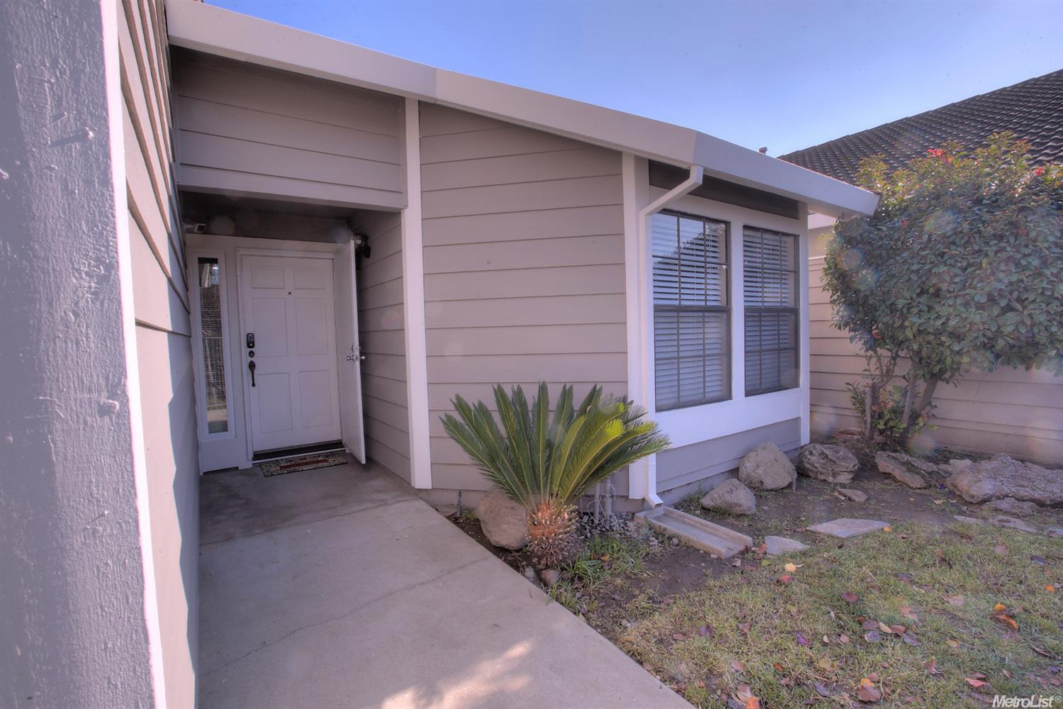 3504 Regency Park Dr, Modesto, CA 95356 photo 3