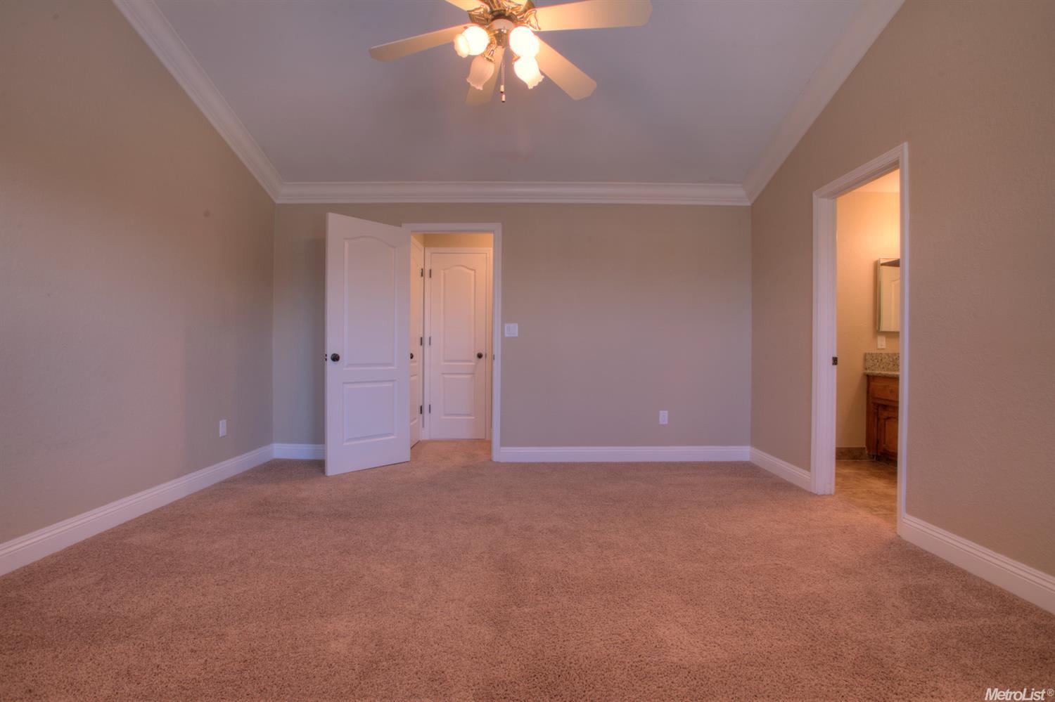 3504 Regency Park Dr, Modesto, CA 95356 photo 23