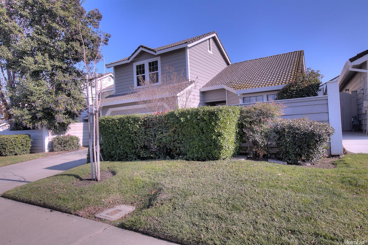 3504 Regency Park Dr, Modesto, CA 95356 photo 2
