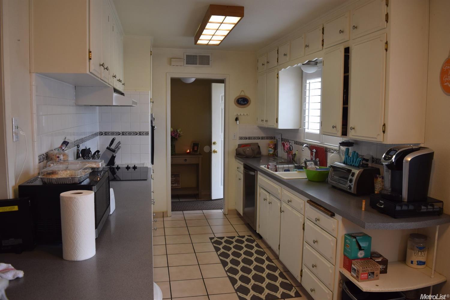 291 Pacemaker Dr, Atwater, CA 95301 photo 8