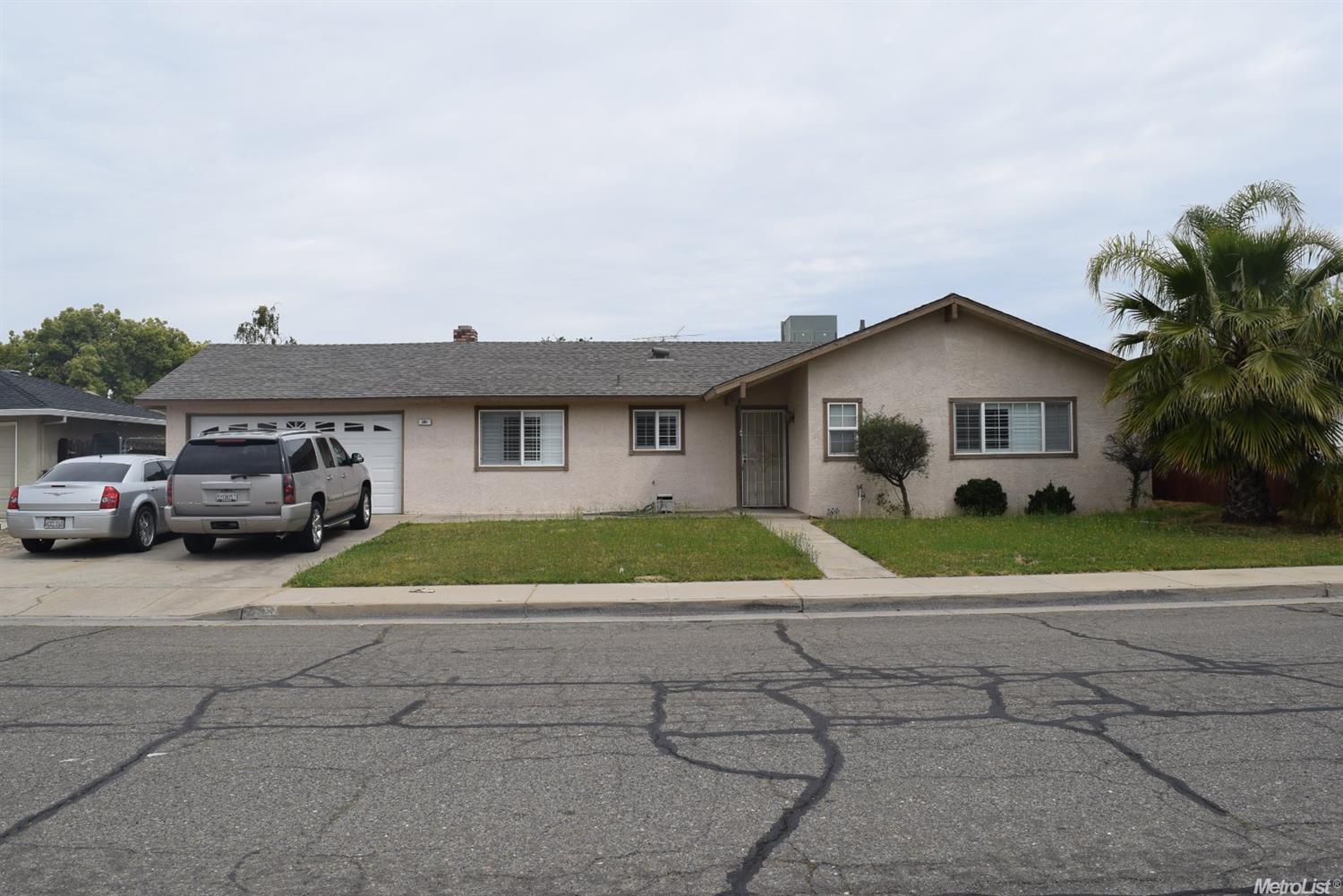 291 Pacemaker Dr, Atwater, CA 95301 photo 1