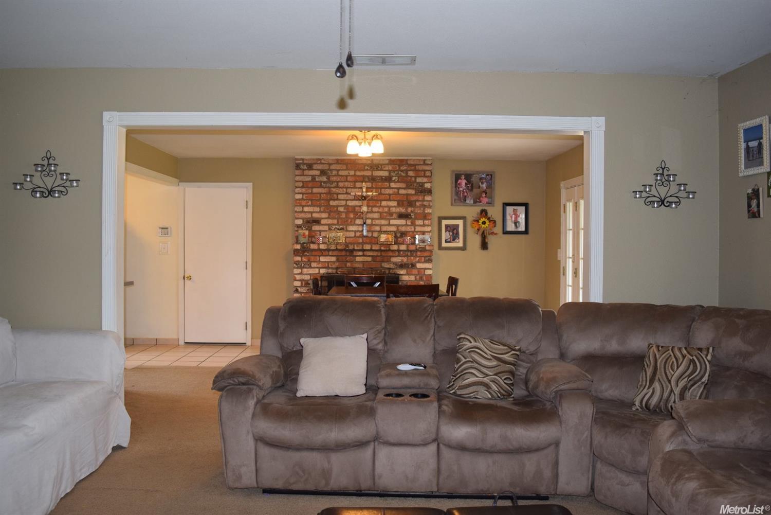 291 Pacemaker Dr, Atwater, CA 95301 photo 4
