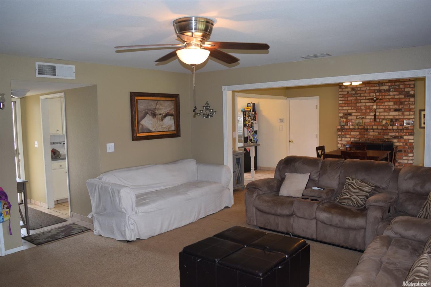 291 Pacemaker Dr, Atwater, CA 95301 photo 2