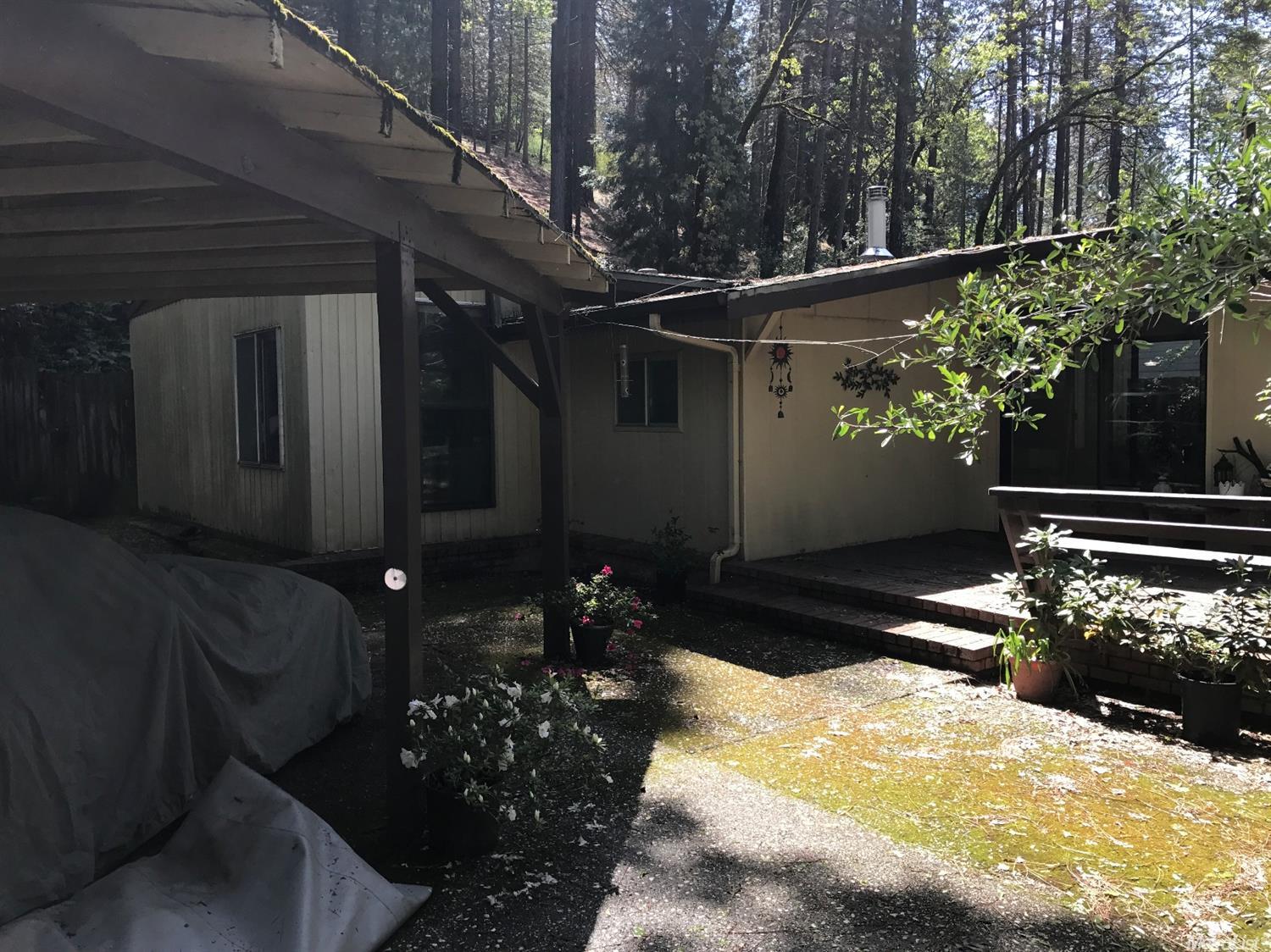 18556 Dunvegan Dr, Applegate, CA 95703 photo 2