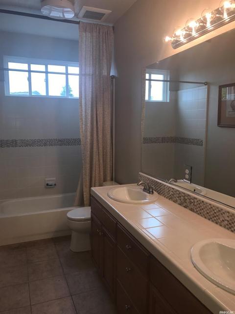 2138 Heavenly Ct, Lodi, CA 95242 photo 21