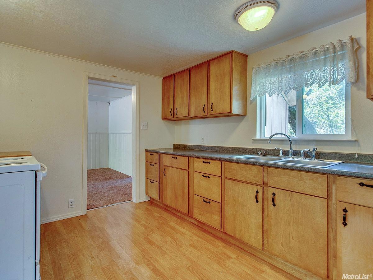 6810 Perks Ct, Placerville, CA 95667 photo 4