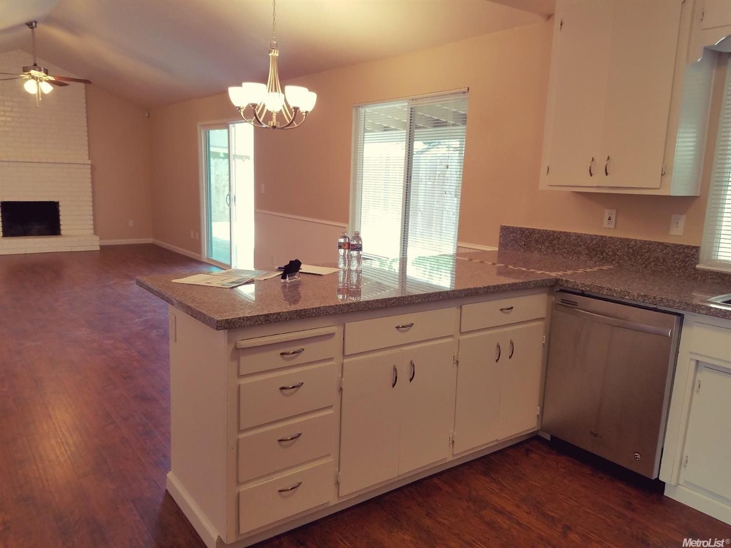 3133 Penny Ln, Modesto, CA 95354 photo 7