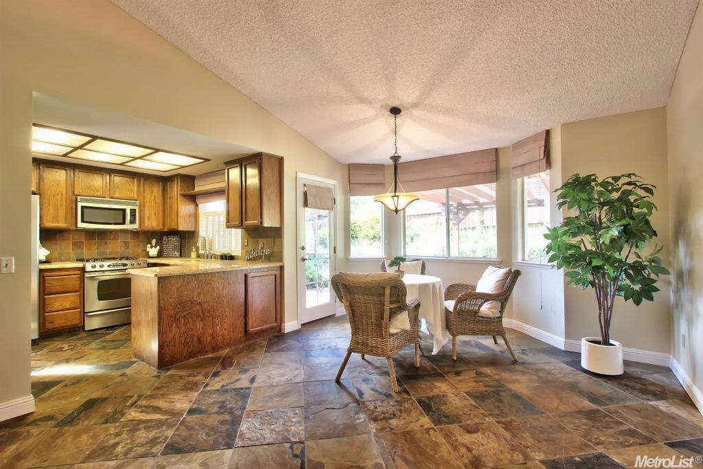 3401 Cobblestone Dr, Rocklin, CA 95765 photo 15