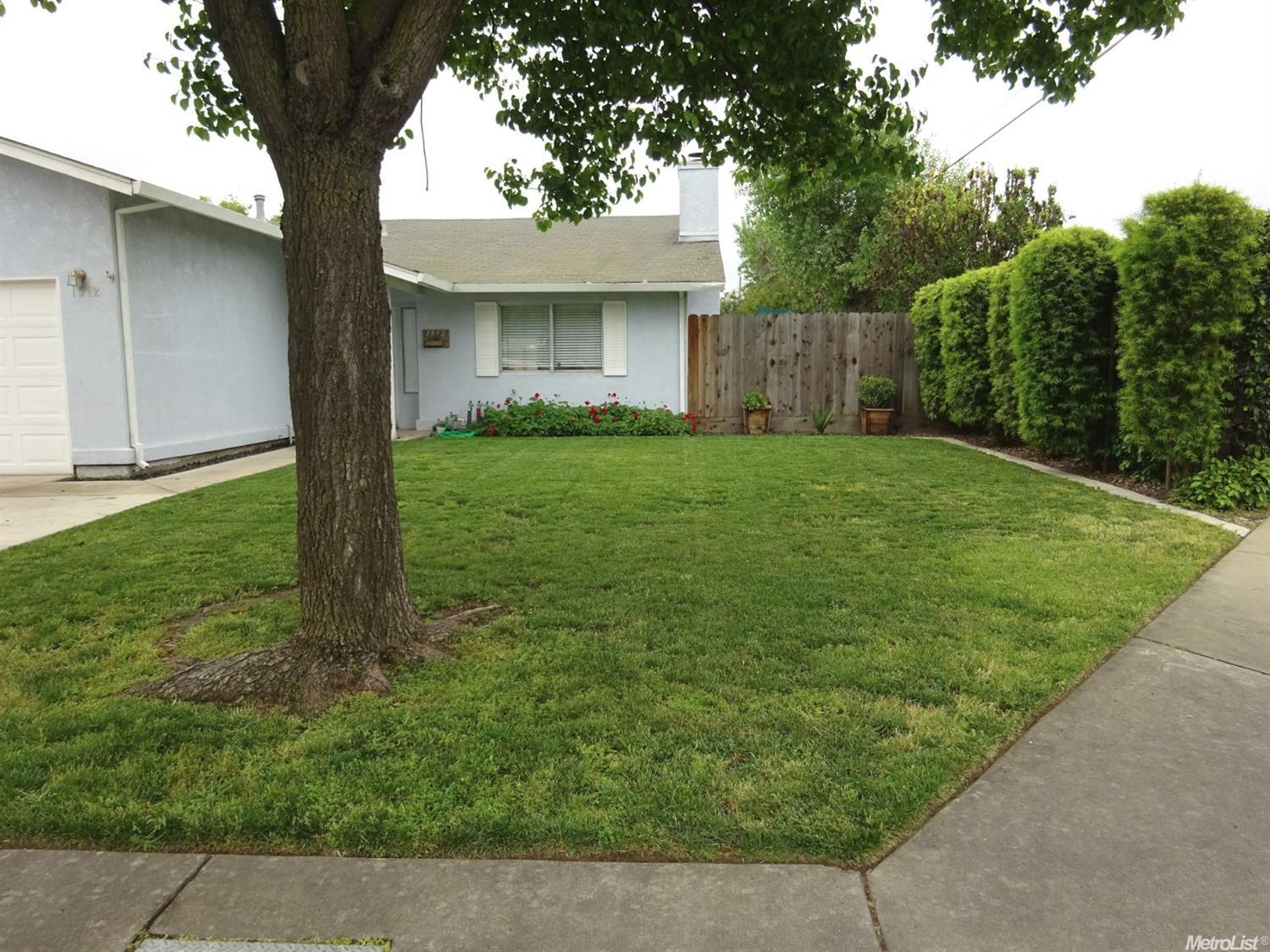 1512 Houser Ln, Modesto, CA 95351 photo 2