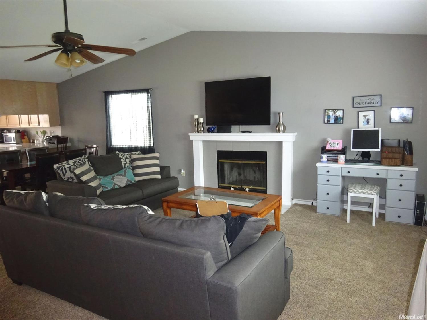 1512 Houser Ln, Modesto, CA 95351 photo 4