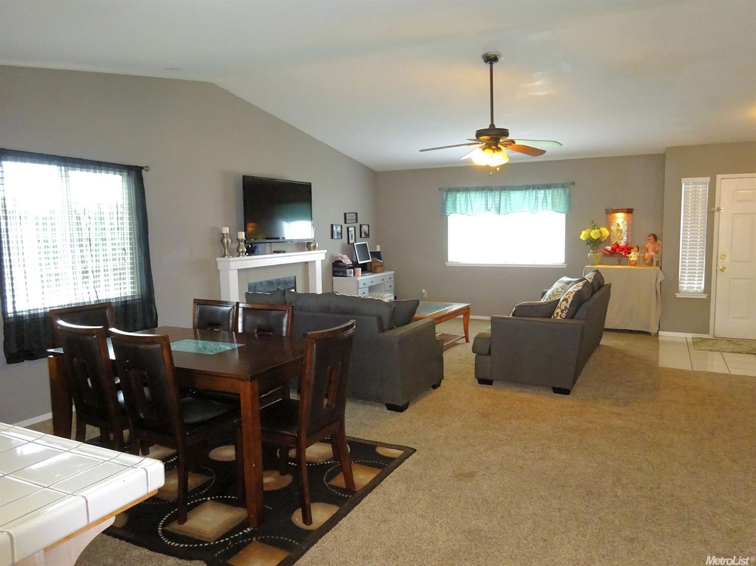 1512 Houser Ln, Modesto, CA 95351 photo 8