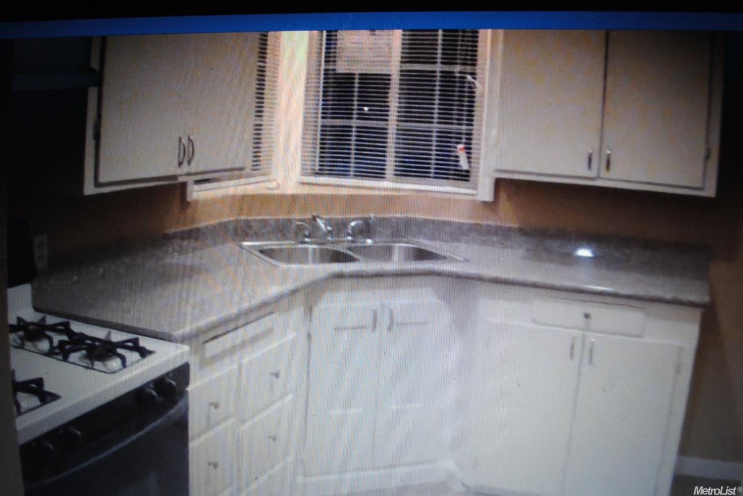 613 Marshall Ave, Modesto, CA 95351 photo 3