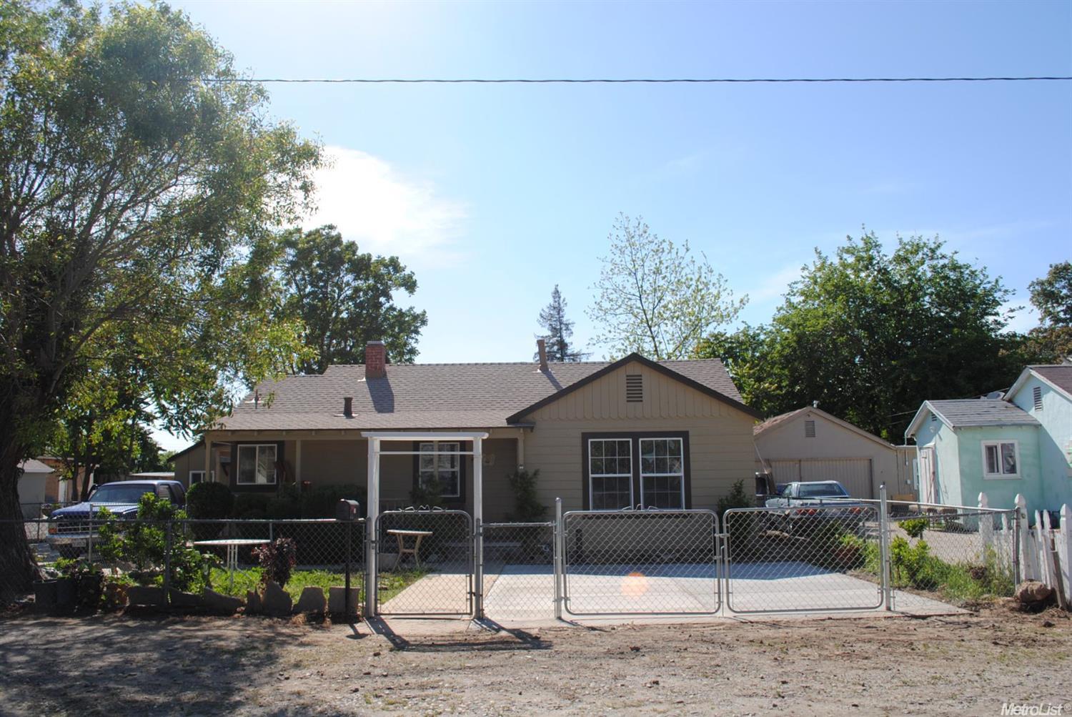 613 Marshall Ave, Modesto, CA 95351 photo 1