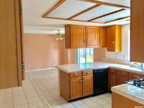 5432 Maximillian, Salida, CA 95368 photo 2