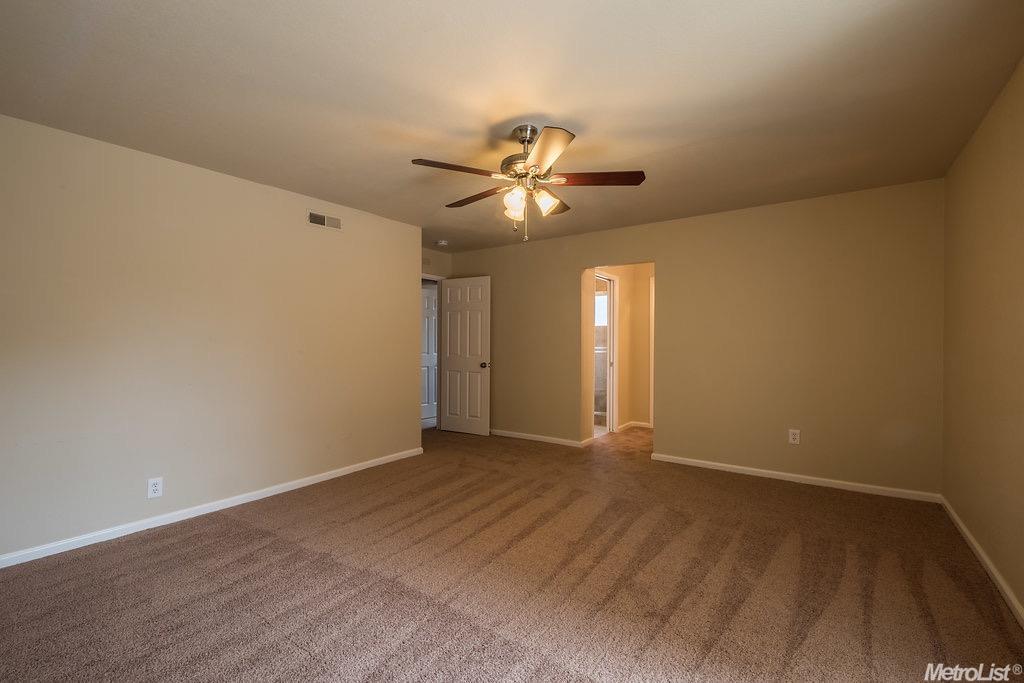 1147 Rose Ave, Modesto, CA 95355 photo 17