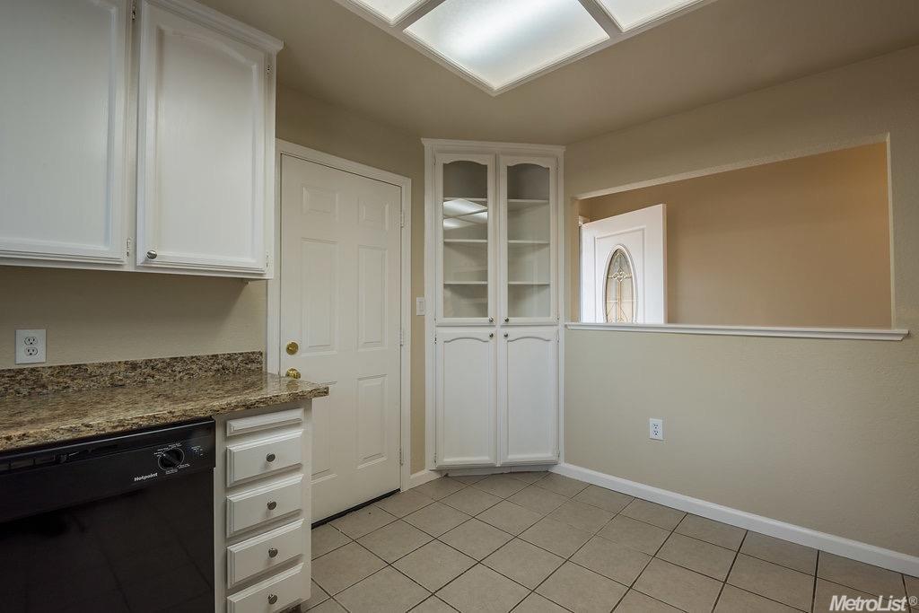1147 Rose Ave, Modesto, CA 95355 photo 5