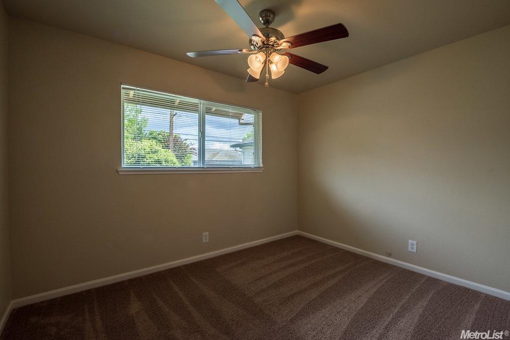 1147 Rose Ave, Modesto, CA 95355 photo 11