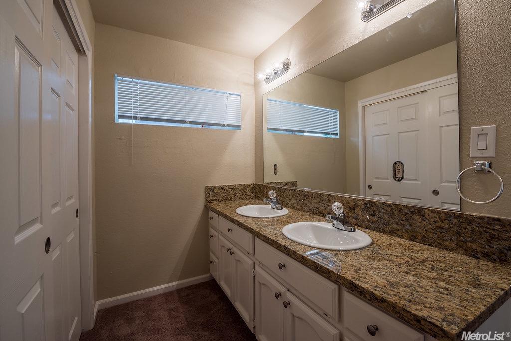 1147 Rose Ave, Modesto, CA 95355 photo 18