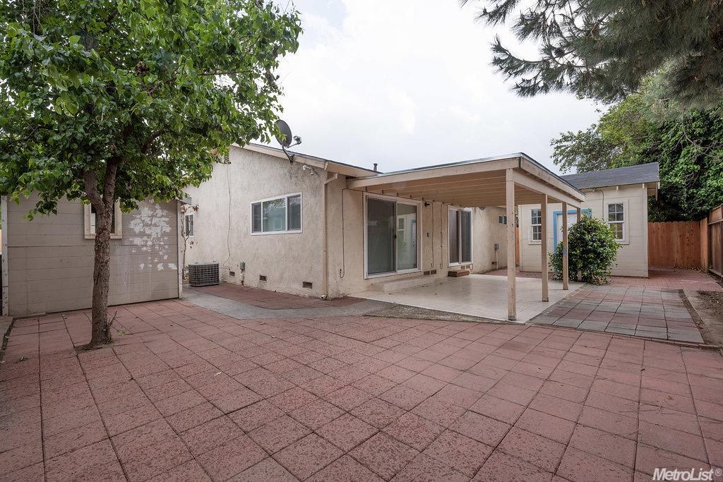 1147 Rose Ave, Modesto, CA 95355 photo 22
